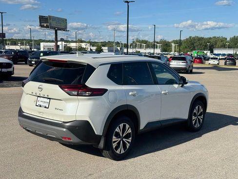 Used 2023 Nissan Rogue SV AWD/4WD image 33