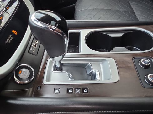 Used 2020 Nissan Murano Platinum w/ Cargo Package FWD image 21