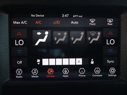 Used 2018 Jeep Wrangler Unlimited Rubicon w/ LED Lighting Group AWD/4WD image 32