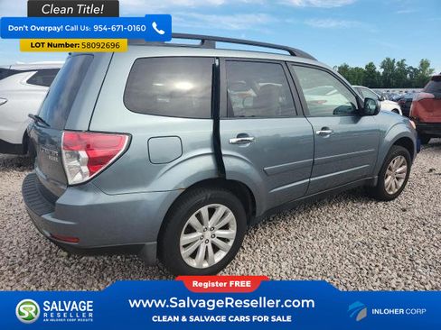 Used 2011 Subaru Forester 2.5X Premium w/ All-Weather Pkg AWD/4WD image 4