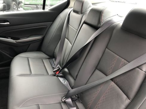 New 2025 Nissan Altima 2.5 SR w/ SR Premium Package image 19