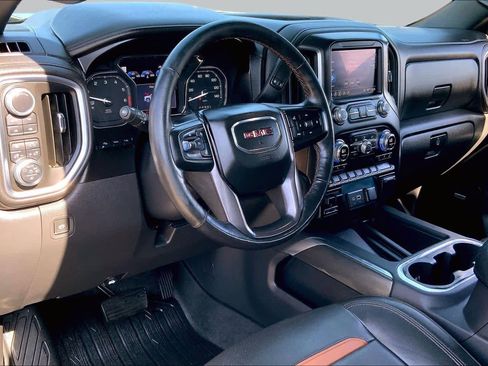 Used 2019 GMC Sierra 1500 AT4 w/ AT4 Premium Package AWD/4WD image 18