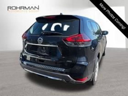 Used 2019 Nissan Rogue S AWD/4WD image 2
