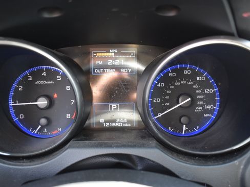 Used 2018 Subaru Outback 2.5i Limited AWD/4WD image 29