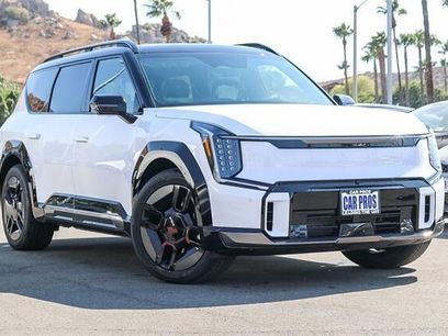 New 2026 Kia EV9 GT-Line