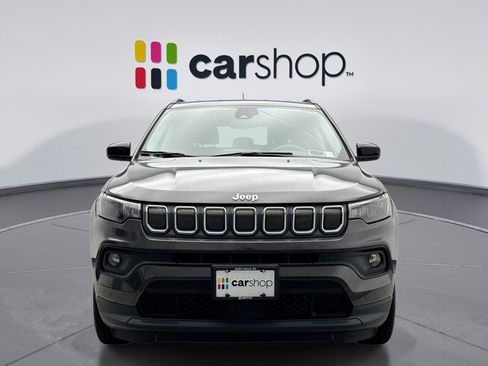 Used 2022 Jeep Compass Latitude AWD/4WD image 8