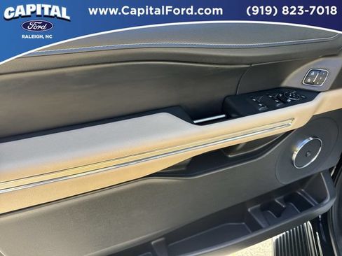 Certified 2024 Ford Expedition Limited AWD/4WD image 20