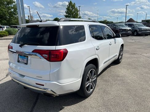 Used 2019 GMC Acadia Denali w/ Technology Package AWD/4WD image 10