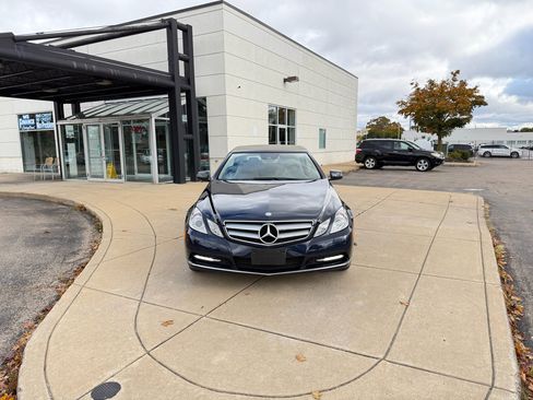 Used 2012 Mercedes-Benz E 350 Cabriolet image 2
