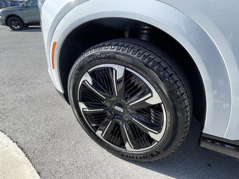 Used 2025 Cadillac Escalade IQ Sport 1 image 31