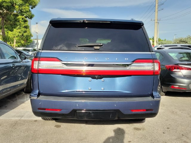 Used 2018 Lincoln Navigator L Reserve AWD/4WD image 5