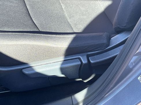 Used 2025 Nissan Sentra S image 22