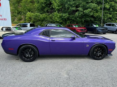 Used 2019 Dodge Challenger R/T Scat Pack w/ 1320 Drag Pack RWD image 8