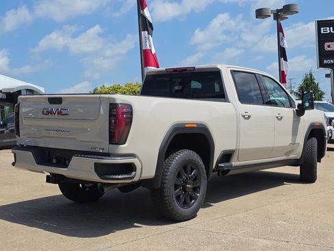 New 2026 GMC Sierra 2500 AT4 w/ AT4 Premium Plus Package AWD/4WD image 17