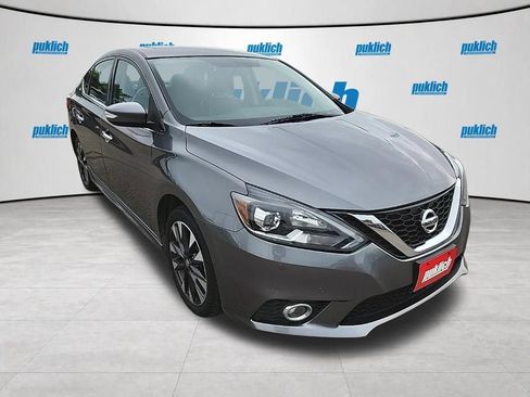 Used 2019 Nissan Sentra SR w/ Premium Package (SR) FWD image 7