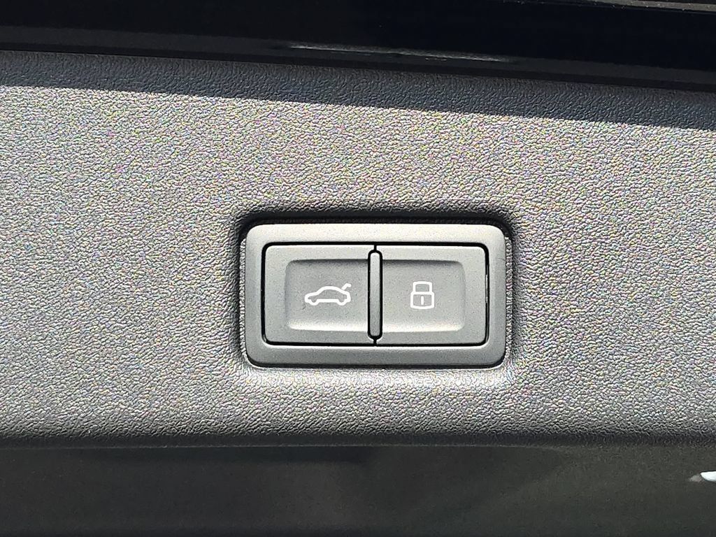 New 2026 Audi Q5 Premium Plus AWD/4WD image 13