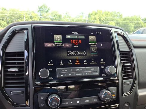 Certified 2024 Nissan Titan PRO-4X w/ Pro-4x Convenience Package AWD/4WD image 11