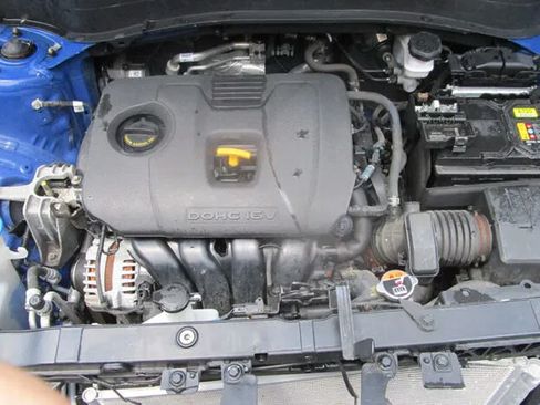 Used 2021 Kia Seltos S AWD/4WD image 8
