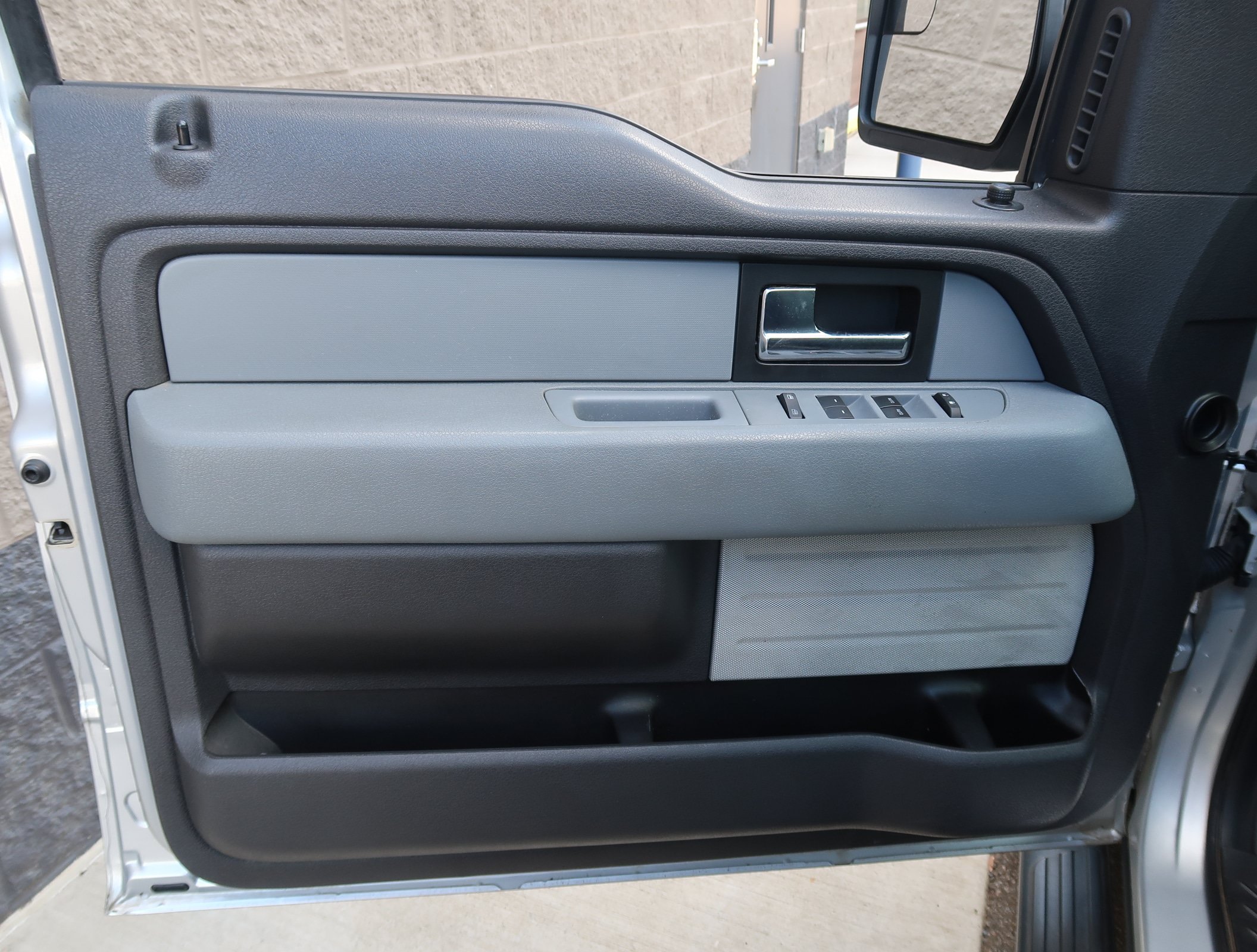 Used 2014 Ford F150 STX w/ Equipment Group 201A Mid RWD image 16