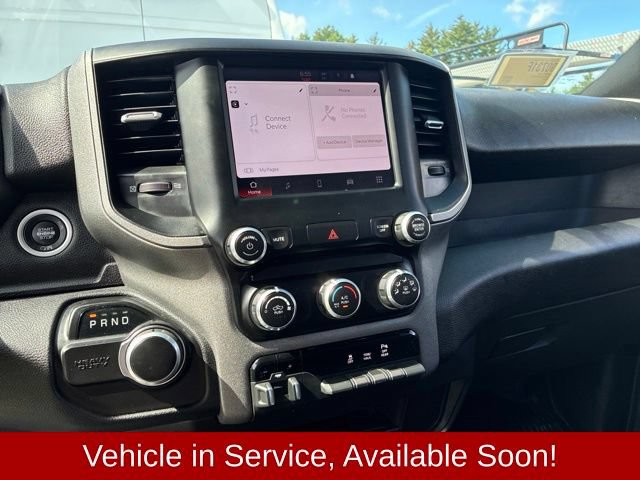 Used 2024 RAM 2500 Tradesman w/ Chrome Appearance Group AWD/4WD image 9