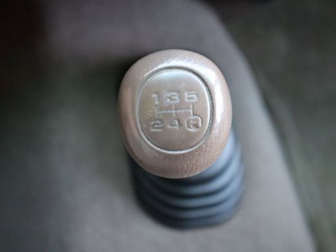 Used 2000 Toyota Tundra 2WD Regular Cab image 25