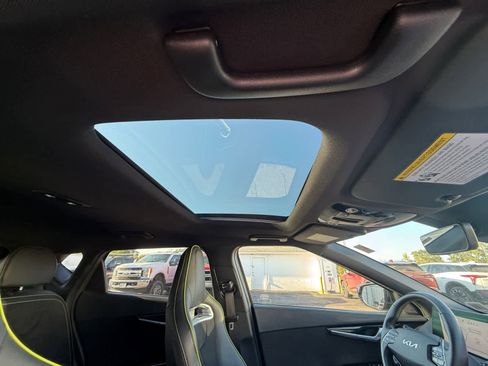 Used 2023 Kia EV6 GT image 25