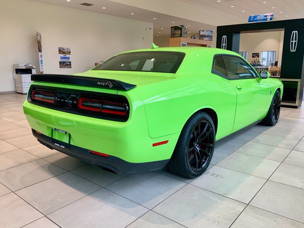 Used 2023 Dodge Challenger SRT Hellcat w/ Driver Convenience Group RWD image 16