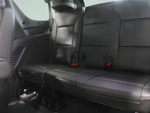 Used 2021 Chevrolet Tahoe LT image 26