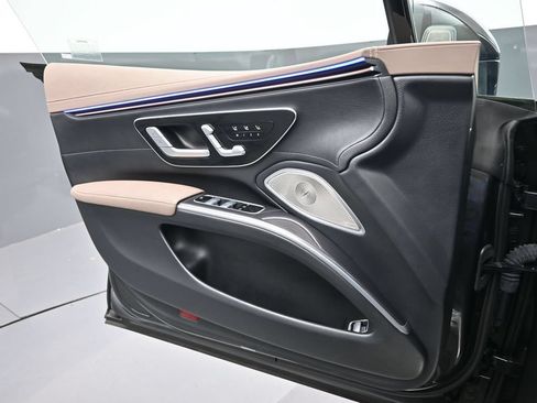 Used 2023 Mercedes-Benz EQS 450+ 4MATIC Sedan image 6