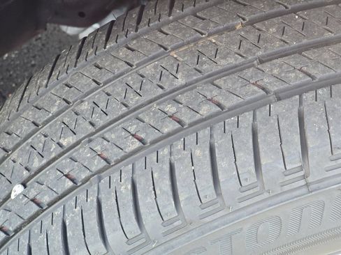 Used 2024 Honda CR-V EX-L image 11