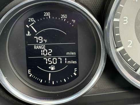 Used 2016 MAZDA MX-5 Miata Club image 18