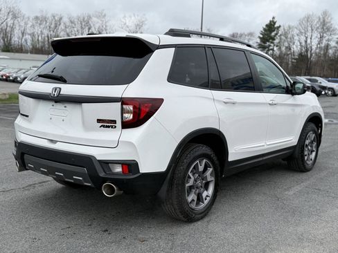 Certified 2023 Honda Passport TrailSport image 5