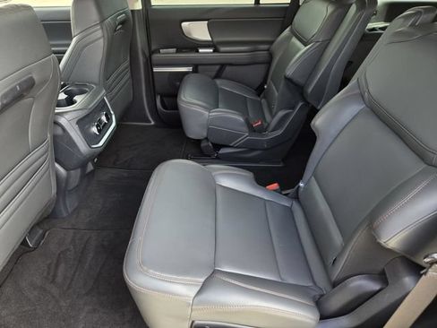 Used 2025 Ford Expedition Active RWD image 35