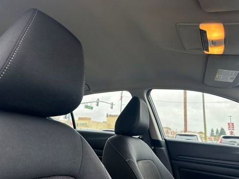 Used 2025 Nissan Altima 2.5 S image 17