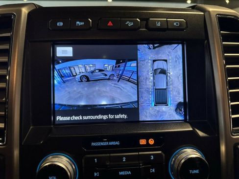Used 2020 Ford F250 Platinum w/ FX4 Off-Road Package AWD/4WD image 21