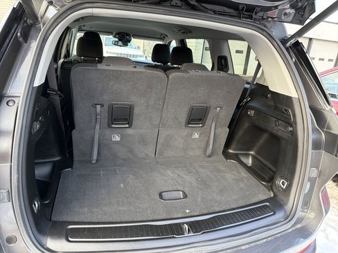 Used 2022 Jeep Grand Cherokee L Laredo w/ Luxury Tech Group I image 27