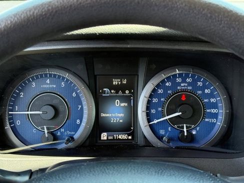 Used 2019 Toyota Sienna L FWD image 28