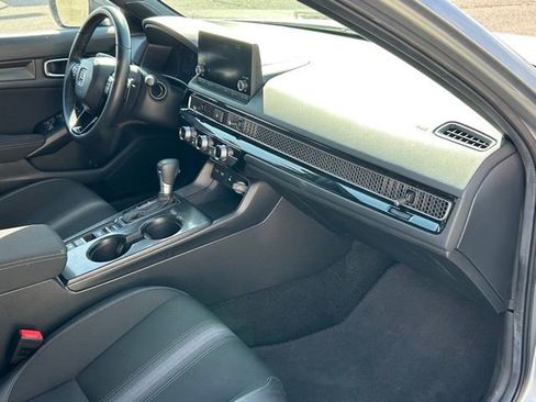 Used 2025 Honda Civic Sport image 13