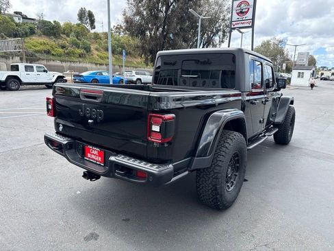 Certified 2021 Jeep Gladiator Rubicon AWD/4WD image 7
