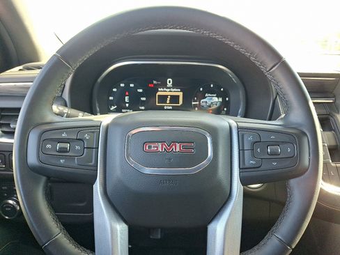 Certified 2024 GMC Yukon XL SLT image 20