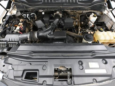 Used 2021 Ford F250 XL w/ Power Equipment Group AWD/4WD image 45