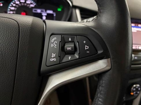 Used 2020 Chevrolet Trax LT w/ LT Convenience Package AWD/4WD image 50