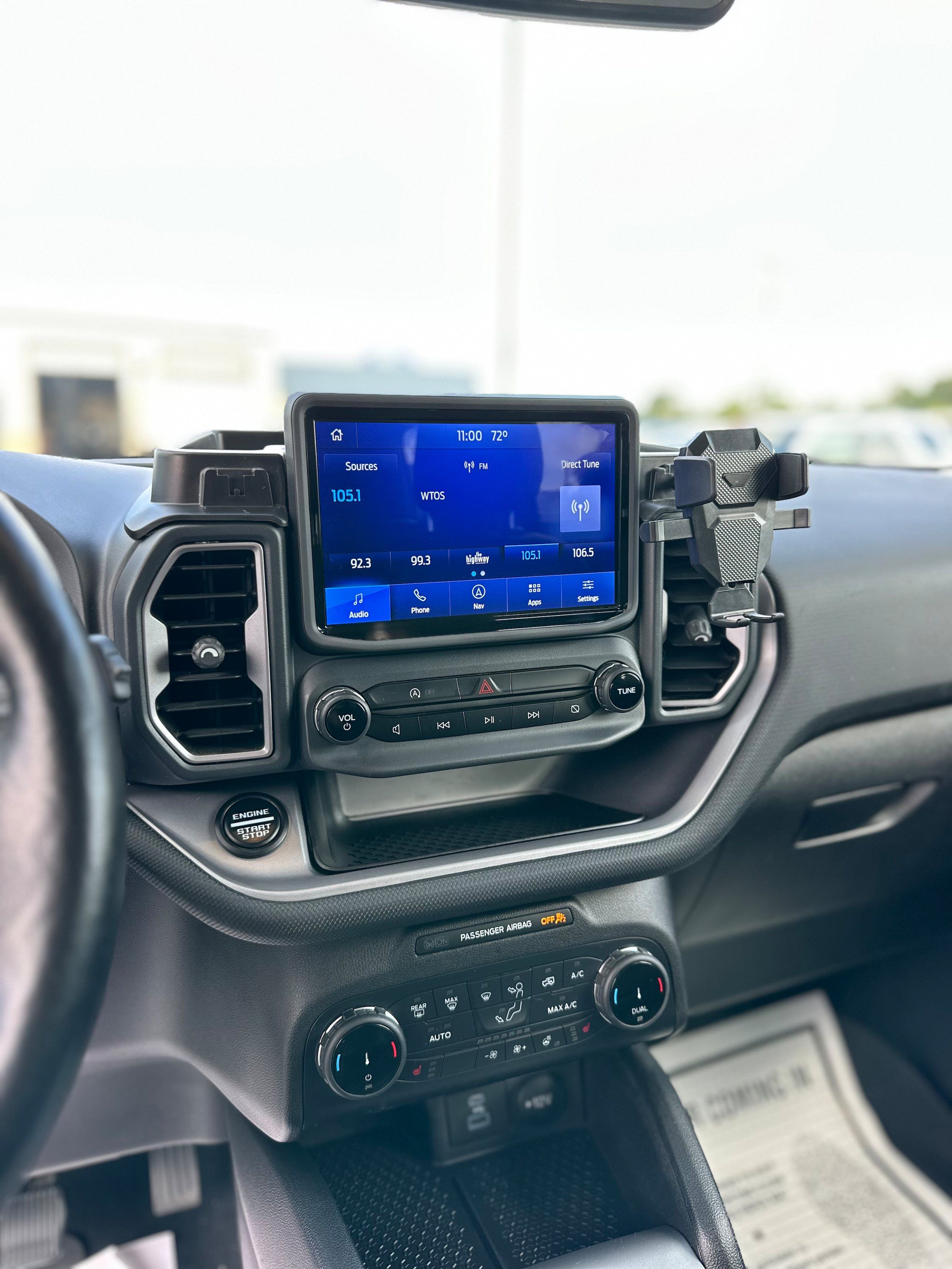 Used 2022 Ford Bronco Sport Outer Banks AWD/4WD image 17