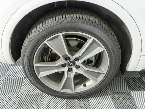 Used 2020 Audi Q5 2.0T Premium Plus image 33