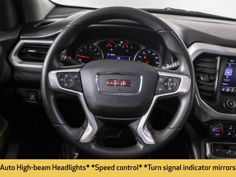 Certified 2023 GMC Acadia SLE w/ LPO, Floor Liner Package image 28