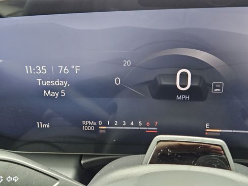 New 2026 Buick Enclave Avenir w/ Super Cruise Package FWD image 11