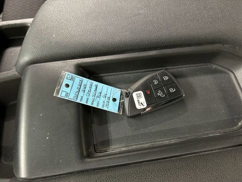 Certified 2023 Chevrolet Silverado 1500 LT AWD/4WD image 12