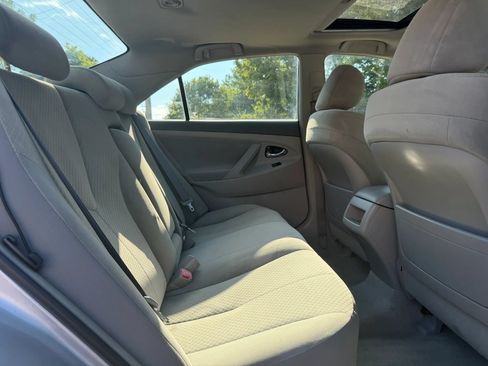 Used 2007 Toyota Camry LE FWD image 33