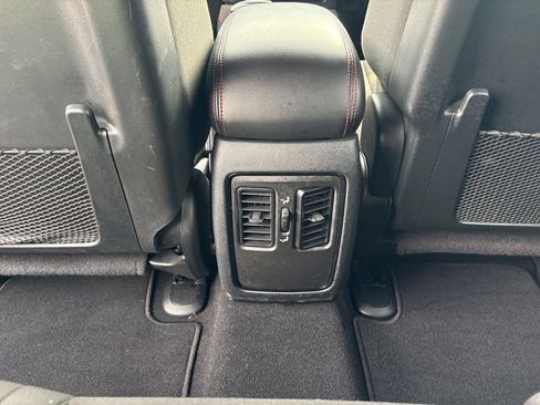 Certified 2025 Dodge Durango GT AWD/4WD image 20