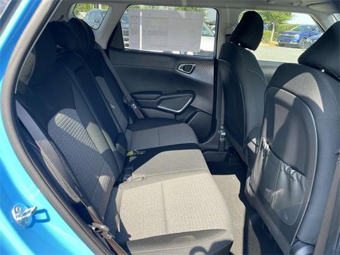 New 2025 Kia Soul EX image 24